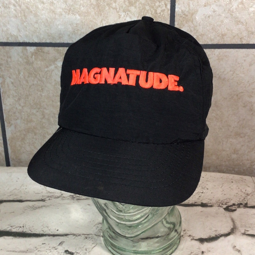 Vintage‎ Trucker Hat MAGNATUDE Mens Snapback Black Nylon Adjustable Ball Cap